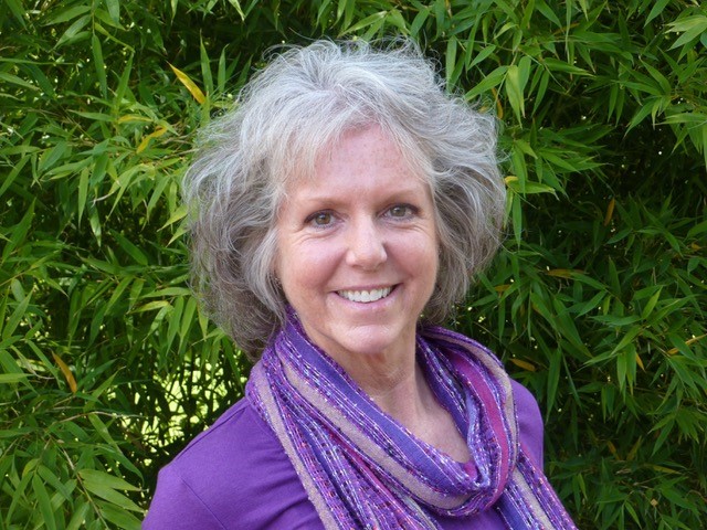 Amanda Iles author photo