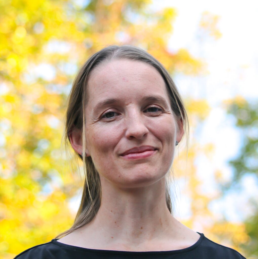 Sophie Barnes author photo