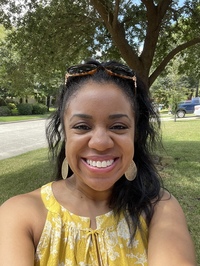 Daria White author photo