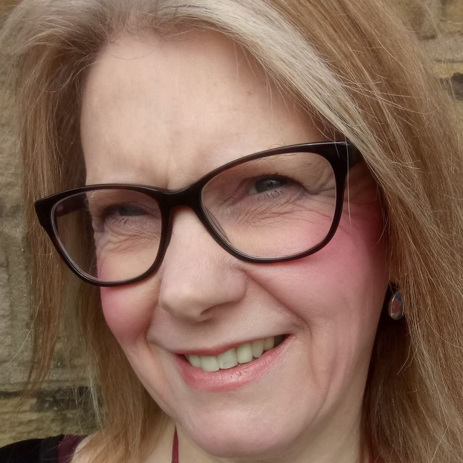 Liz Mistry author photo