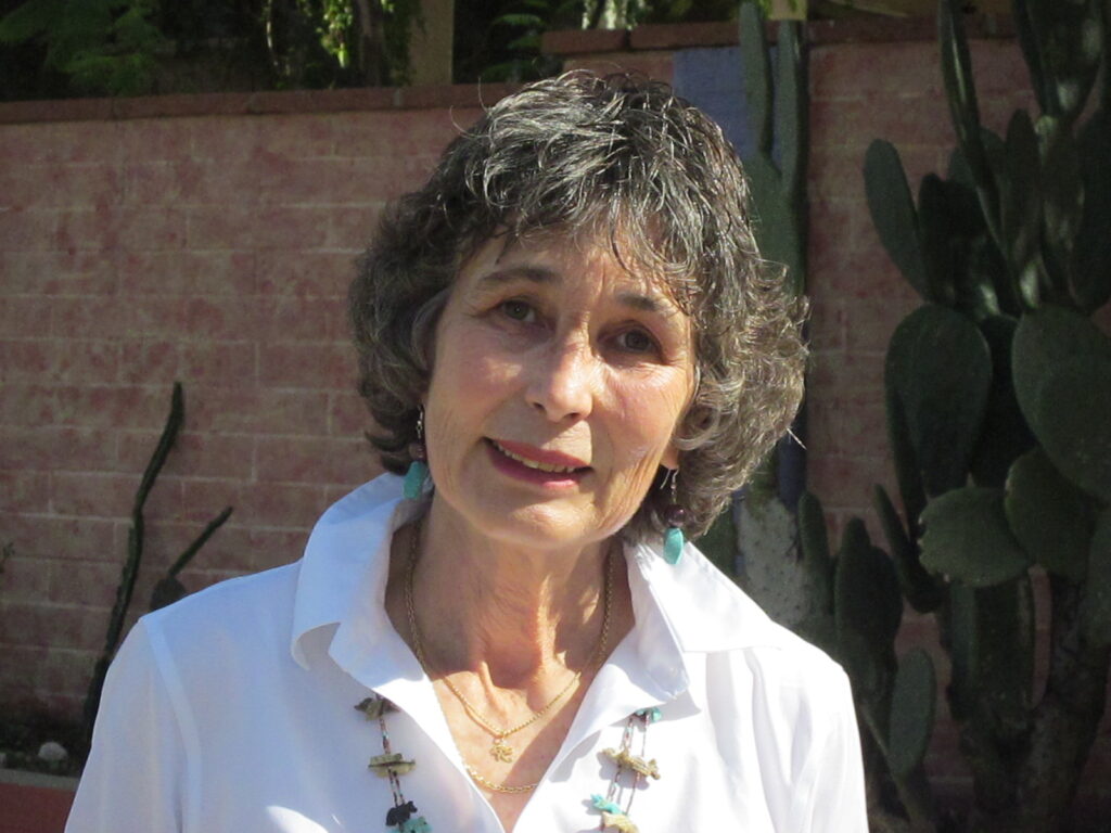Carolyn Niethammer author photo