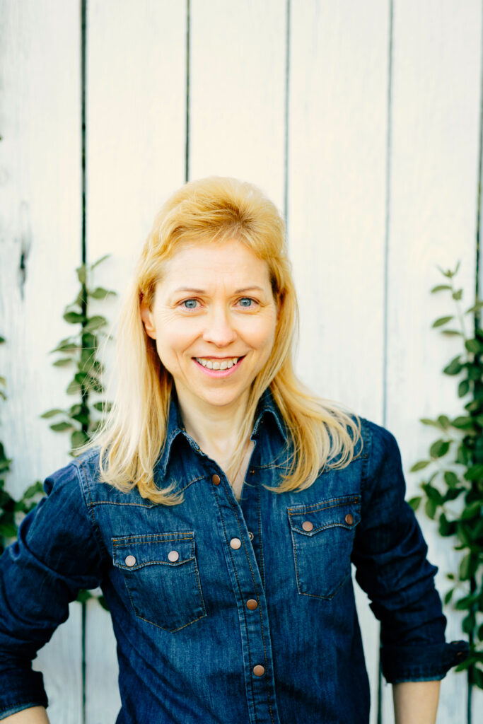 Kathleen Bailey author photo