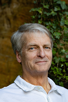 Lee Gemmill author photo