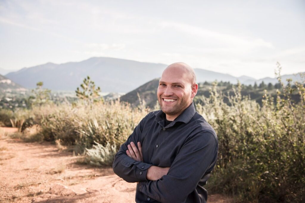 Dan Hardez author photo