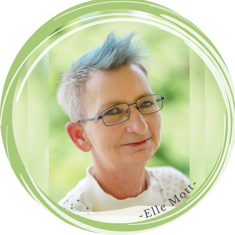 Elle Mott author photo