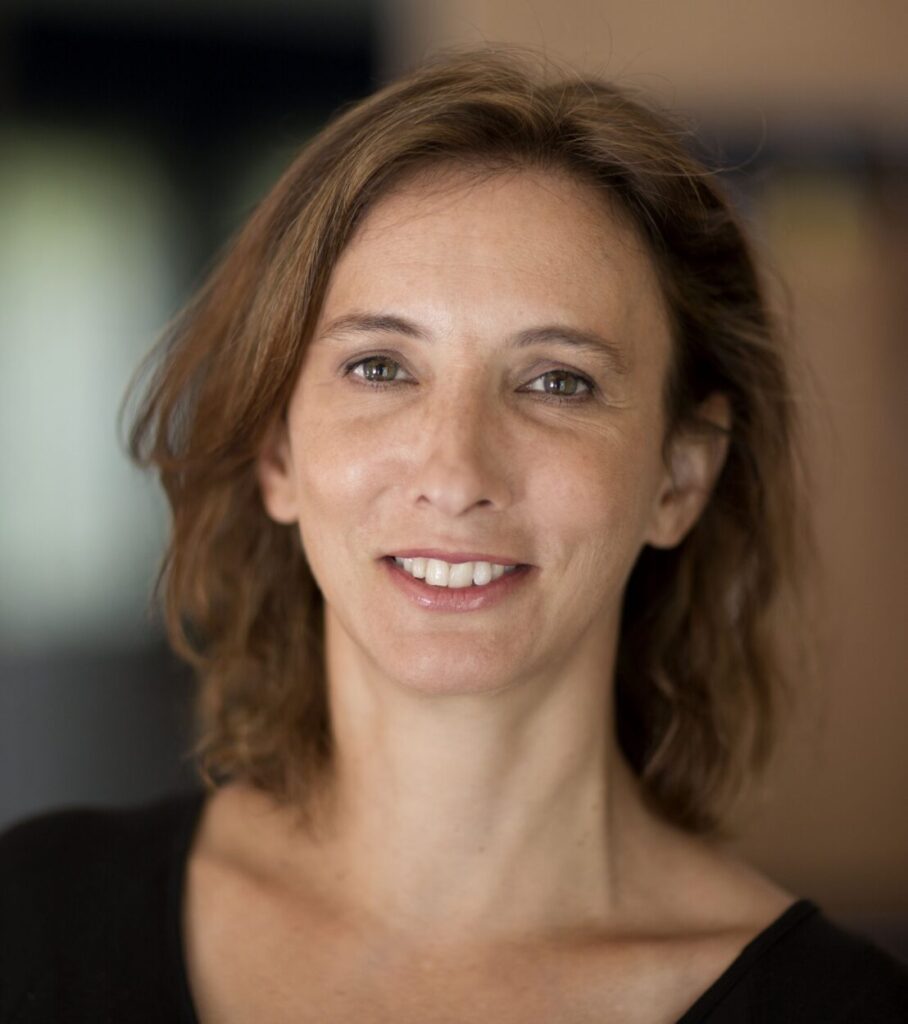 Gina Bennett author photo