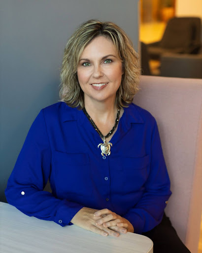 Shelley Marsh author photo