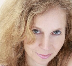 Carmen Radtke author photo