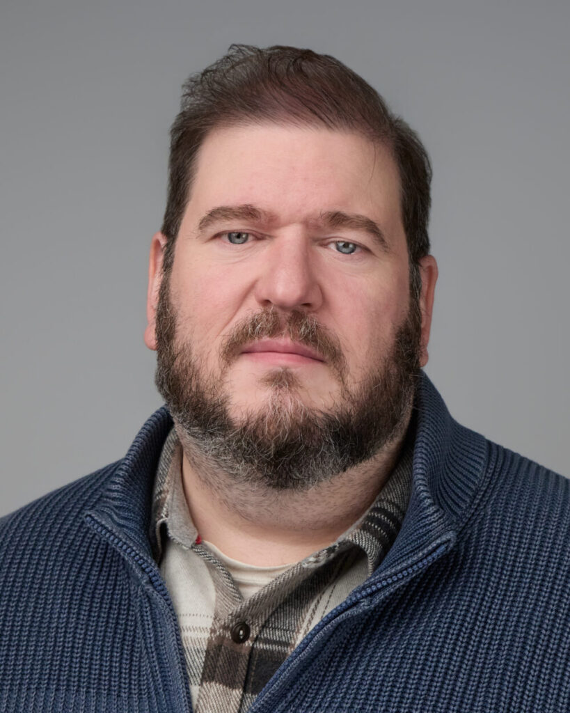Dane Reavers author photo